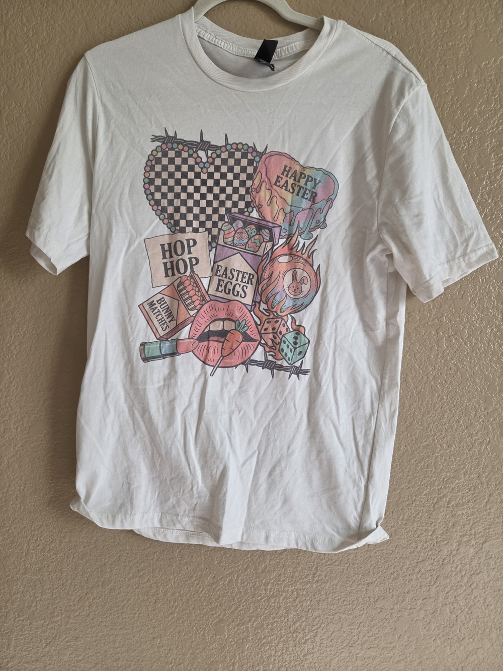 Easter retro bunny carrot district tee